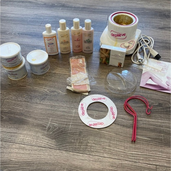 Waxing Kit - Picture 1 of 3